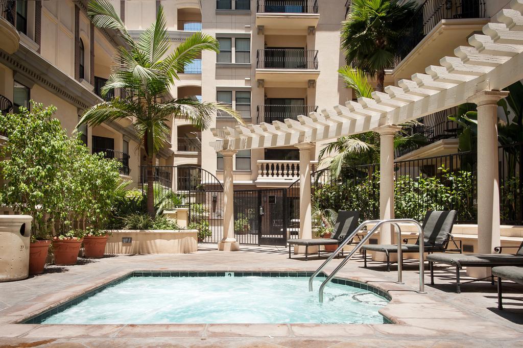 Sunshine Suites At The Piero Los Ángeles Exterior foto